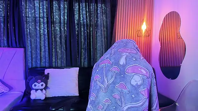 ravencollen online show from February 2026 05:40:02 PM