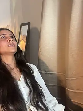 Snapshot of alisaa_jhons1 chatting on April 2026 03:23:02 AM alisaa jhons1 online show from April 2026 03:23:02 AM