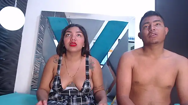 Naty And Maxx online show from November 2025 11:52:02 AM