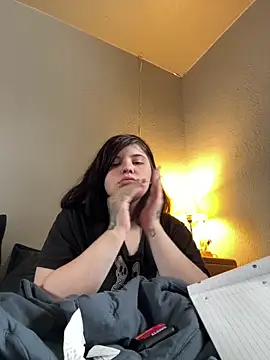 juicygoth202 online show from February 2026 05:36:01 PM