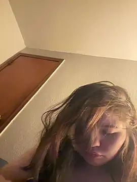 juicygoth202 online show from March 2026 12:11:01 PM