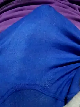 Alvaroz1992 online show from November 2025 01:15:01 AM