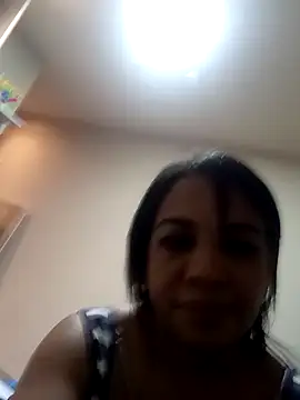 Snapshot of Eva_rouse2 chatting on December 2025 04:09:01 AM Eva rouse2 online show from December 2025 04:09:01 AM