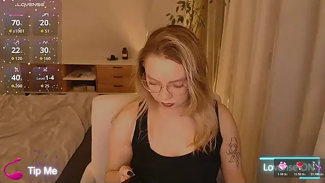 PolinaXXXXJones online show from February 2026 08:31:02 PM