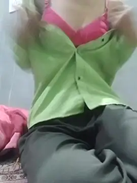 Isha kumari 69 online show from December 2025 03:03:01 AM