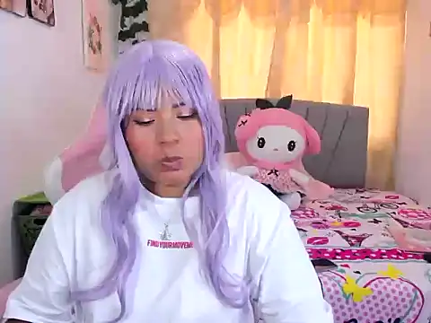 ErosLunax online show from November 2025 10:15:01 PM