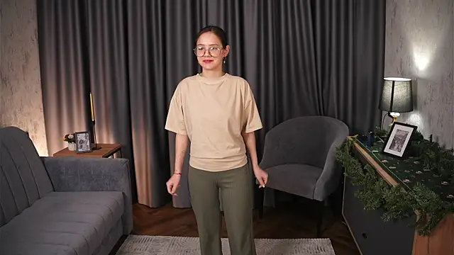 MargMelson online show from January 2026 03:39:02 PM