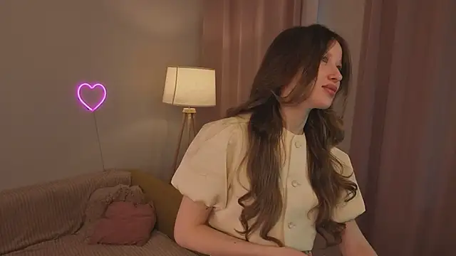 eirakiliana online show from November 2025 07:22:02 AM