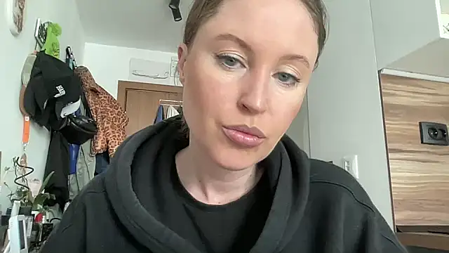 Snapshot of Ameli8 chatting on February 2026 09:08:02 AM Ameli8 online show from February 2026 09:08:02 AM