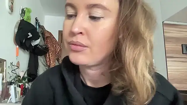 Snapshot of Ameli8 chatting on February 2026 09:20:01 AM Ameli8 online show from February 2026 09:20:01 AM