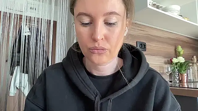 Snapshot of Ameli8 chatting on March 2026 11:23:01 AM Ameli8 online show from March 2026 11:23:01 AM