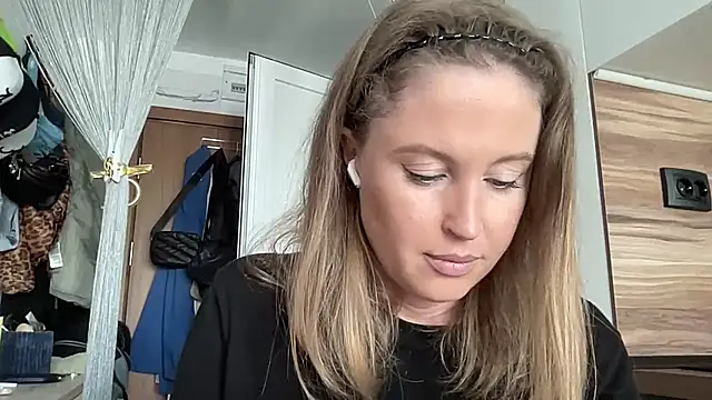 Ameli8 online show from April 2026 09:34:02 AM