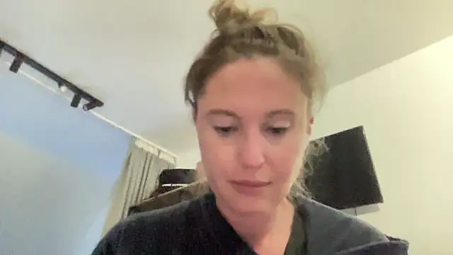 Ameli8 online show from April 2026 06:05:02 PM