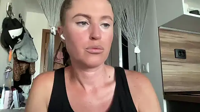 Ameli8 online show from July 2026 04:32:02 PM