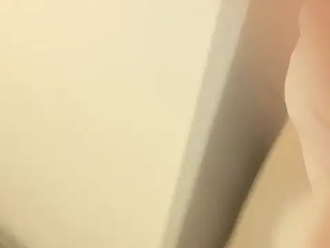 xiaomeng2563 online show from December 2025 11:39:02 AM