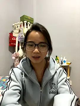 Hmm 0303 online show from November 2025 02:30:01 PM