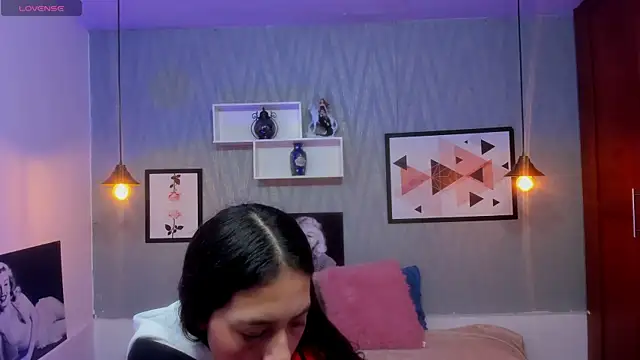 Valery clk online show from November 2025 01:54:02 PM