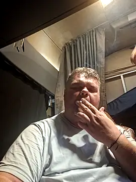 Grase44 online show from November 2025 03:02:01 PM