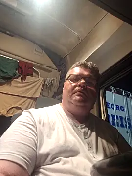 Grase44 online show from February 2026 06:12:02 PM