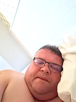 Snapshot of Grase44 chatting on July 2026 11:05:01 AM Grase44 online show from July 2026 11:05:01 AM