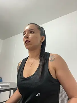 Vicky ro online show from November 2025 10:52:02 PM