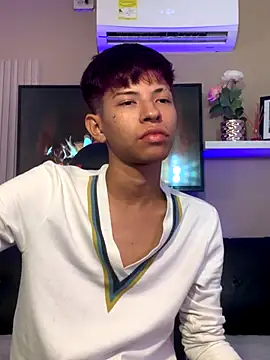 Tessachains 2  online show from November 2025 11:10:02 PM