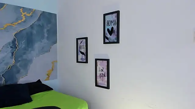 Isaac Kurtt online show from January 2026 07:40:01 PM