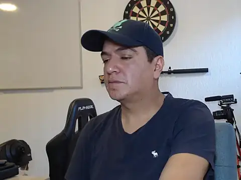 yayo 33 online show from November 2025 09:04:02 PM