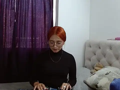 Carolinapinnkman online show from March 2026 08:15:01 PM