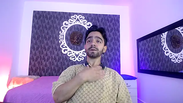 Dereck Jhonsonn online show from November 2025 07:16:02 PM