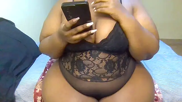 REAL THICKK online show from November 2025 11:32:01 PM