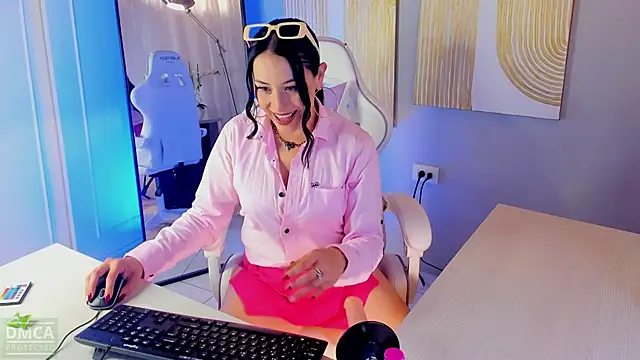 mafe cream online show from November 2025 08:57:01 PM