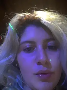 Hollywouldd online show from December 2025 05:59:01 AM