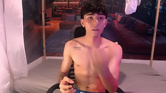 Bryant Connor online show from November 2025 03:05:01 AM