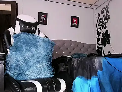 couple-hothot online show from March 2026 08:12:02 PM