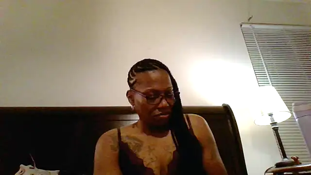 SweetParadise00 online show from November 2025 04:44:02 AM