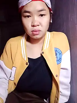 Mabel-122 online show from November 2025 12:33:01 AM