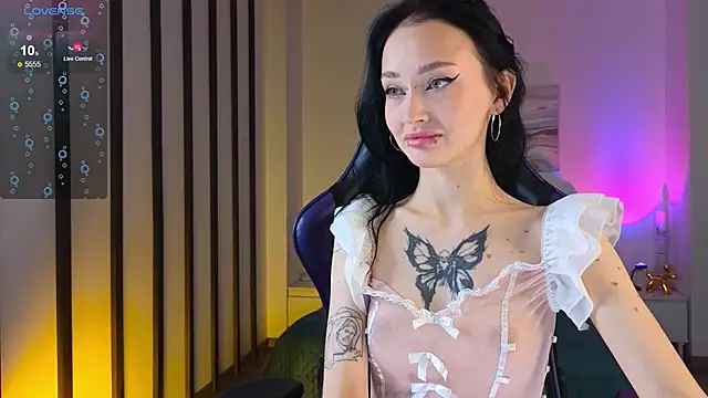 Snapshot of black_princess9 chatting on November 2025 03:05:02 AM black princess9 online show from November 2025 03:05:02 AM