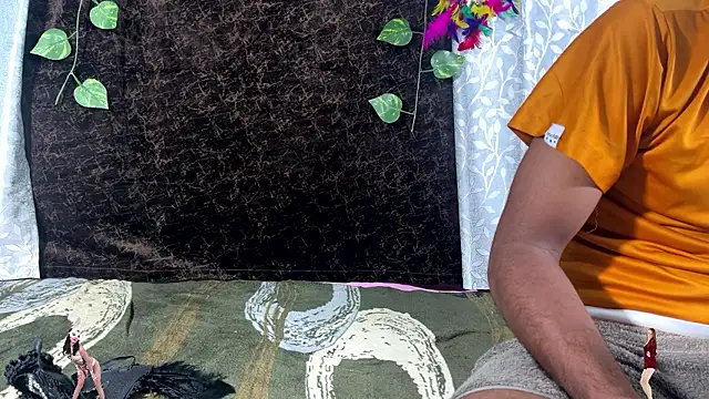 leenaboyxh online show from January 2026 06:44:02 PM