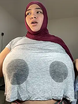 sweetmuslim01 online show from February 2025 01:55:02 AM