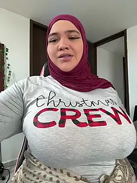 Snapshot of sweetmuslim01 chatting on March 2026 04:47:02 PM sweetmuslim01 online show from March 2026 04:47:02 PM