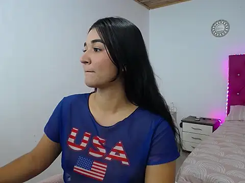 elizabeth sweetty online show from December 2025 11:48:01 AM