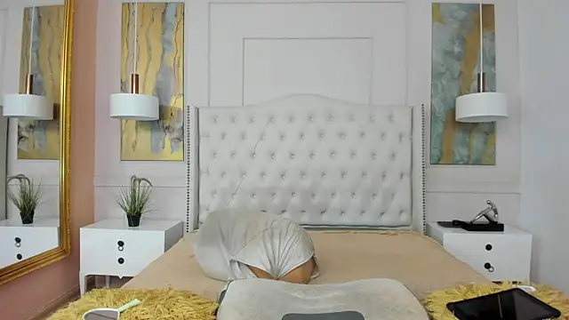 Snapshot of RosaliaMontero chatting on February 2026 01:20:02 PM RosaliaMontero online show from February 2026 01:20:02 PM