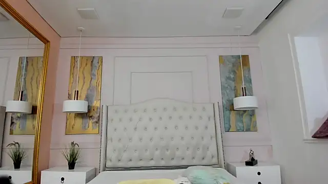 Snapshot of RosaliaMontero chatting on February 2026 04:57:02 AM RosaliaMontero online show from February 2026 04:57:02 AM