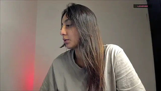 LilyGarcia online show from April 2026 02:27:02 AM