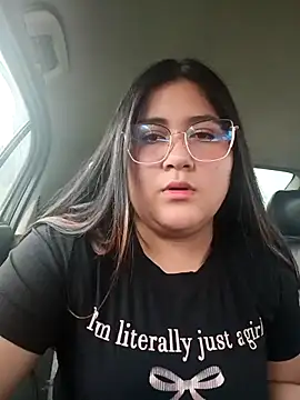  mari lunna  online show from November 2025 05:24:02 PM