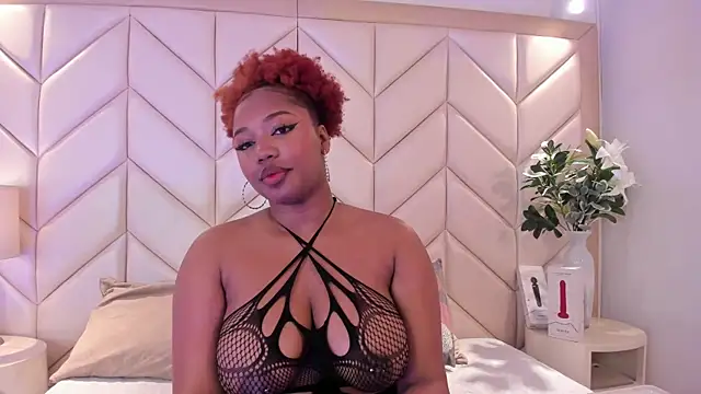 Snapshot of BrendaFernandez_ chatting on February 2026 02:42:02 PM BrendaFernandez online show from February 2026 02:42:02 PM