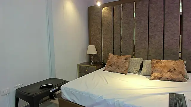 Snapshot of BrendaFernandez_ chatting on February 2026 02:03:02 PM BrendaFernandez online show from February 2026 02:03:02 PM