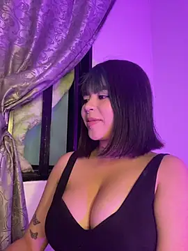 VIOLET EF online show from November 2025 02:47:02 AM