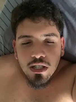 Bbbtro online show from March 2026 08:37:01 PM